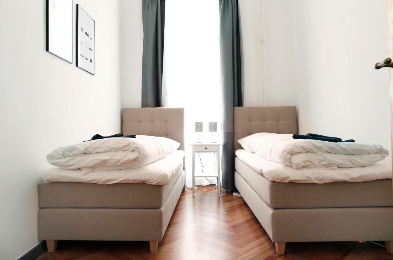 Katz By Rockchair Apartments L Superhost Status L 3 Bedrooms Boxspringbeds 2 Bathrooms In City Center - Cozy Family & Business Flair Welcomes You! เบอร์ลิน ภายนอก รูปภาพ